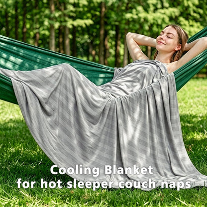 Coolora™ AirLuxe Cooling Blanket ⭐